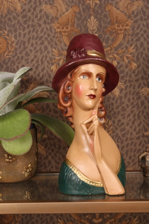 Female Bust - Brown - 44.5 cm