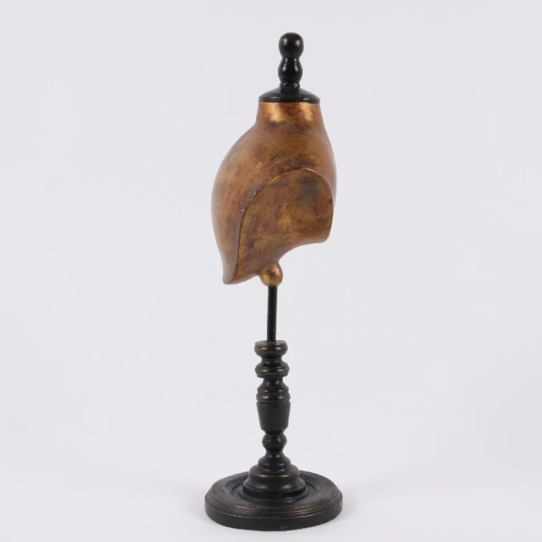 Brown bust - 46 cm