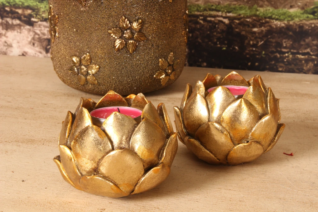 Candelabra Flower - 7.1 cm - Gold - Resin