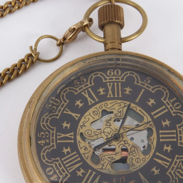 Dutch Style Pocket Watch Ghandi - 5 cm - gold - brass